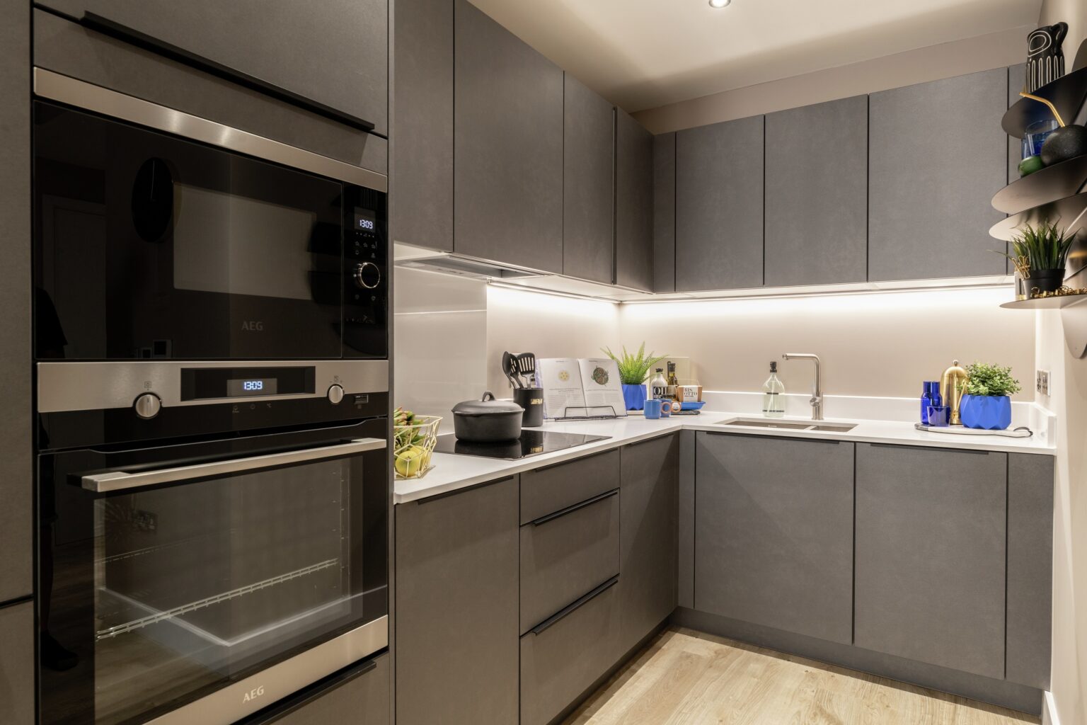 藍莎集團 | 英國置產一站式服務