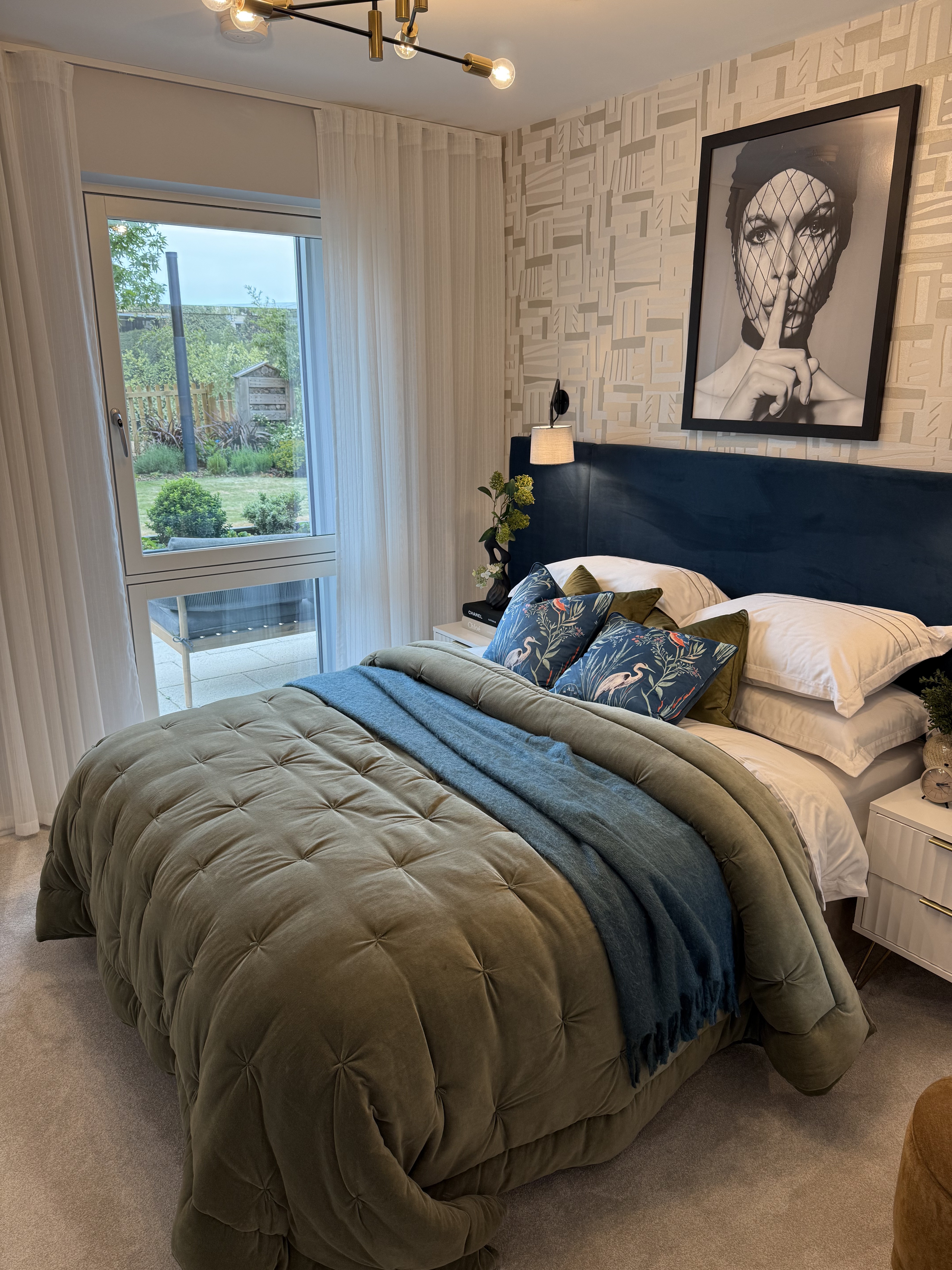 藍莎集團 - 英國樓盤、英國物業代理 | 英國買樓置業一站式服務