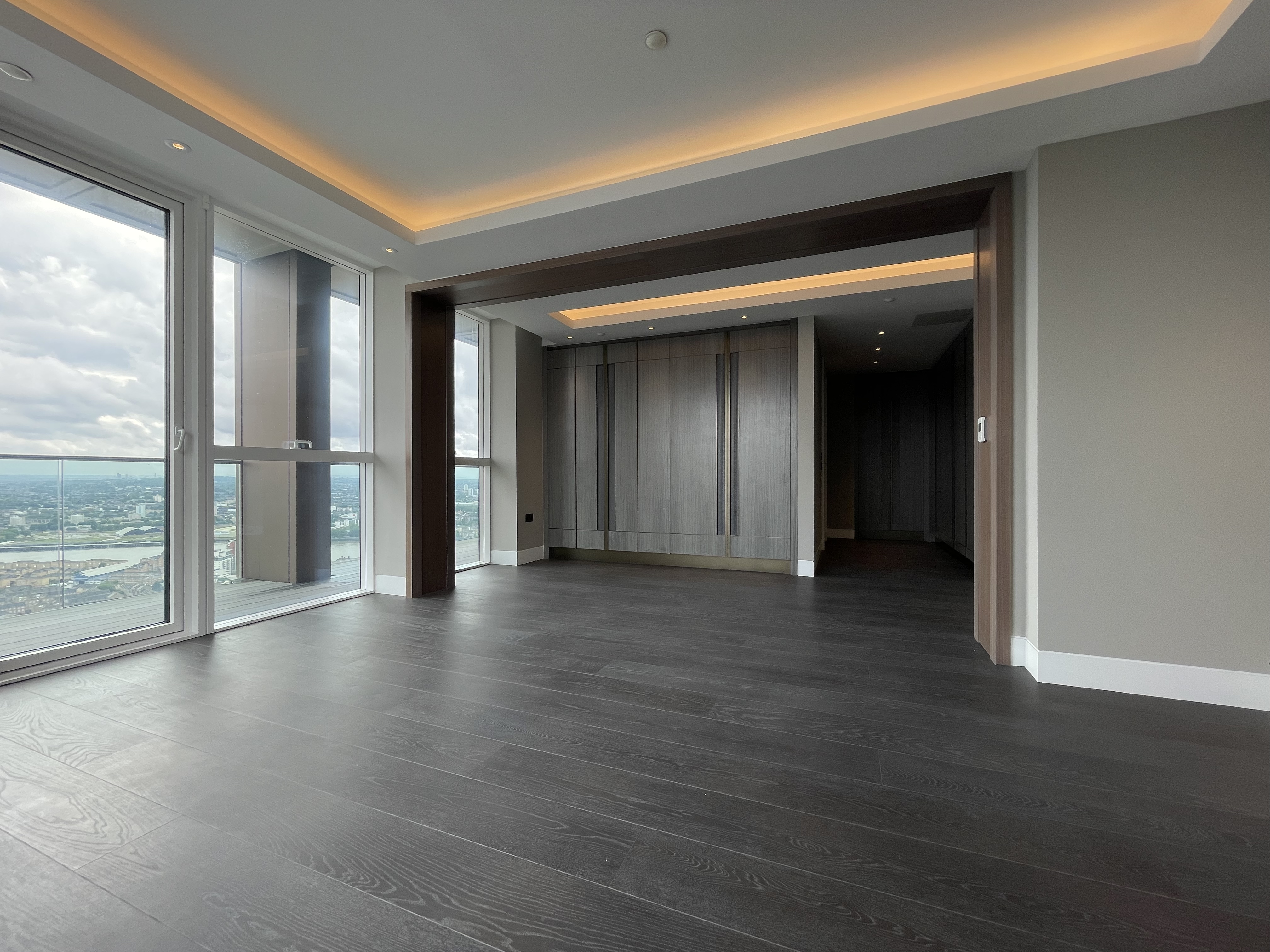 藍莎集團 - 英國樓盤、英國物業代理 | 英國買樓置業一站式服務