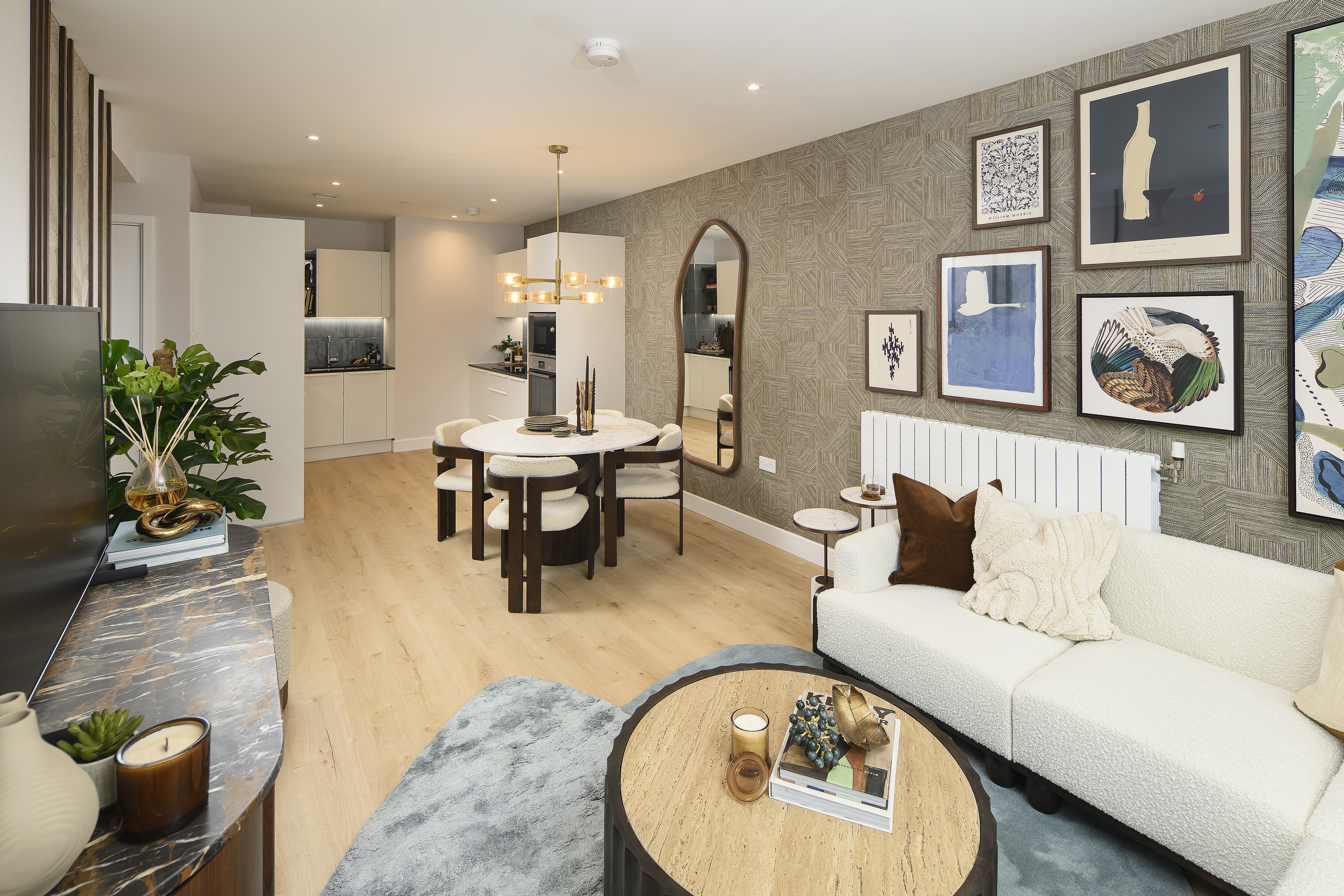 藍莎集團 - 英國樓盤、英國物業代理 | 英國買樓置業一站式服務