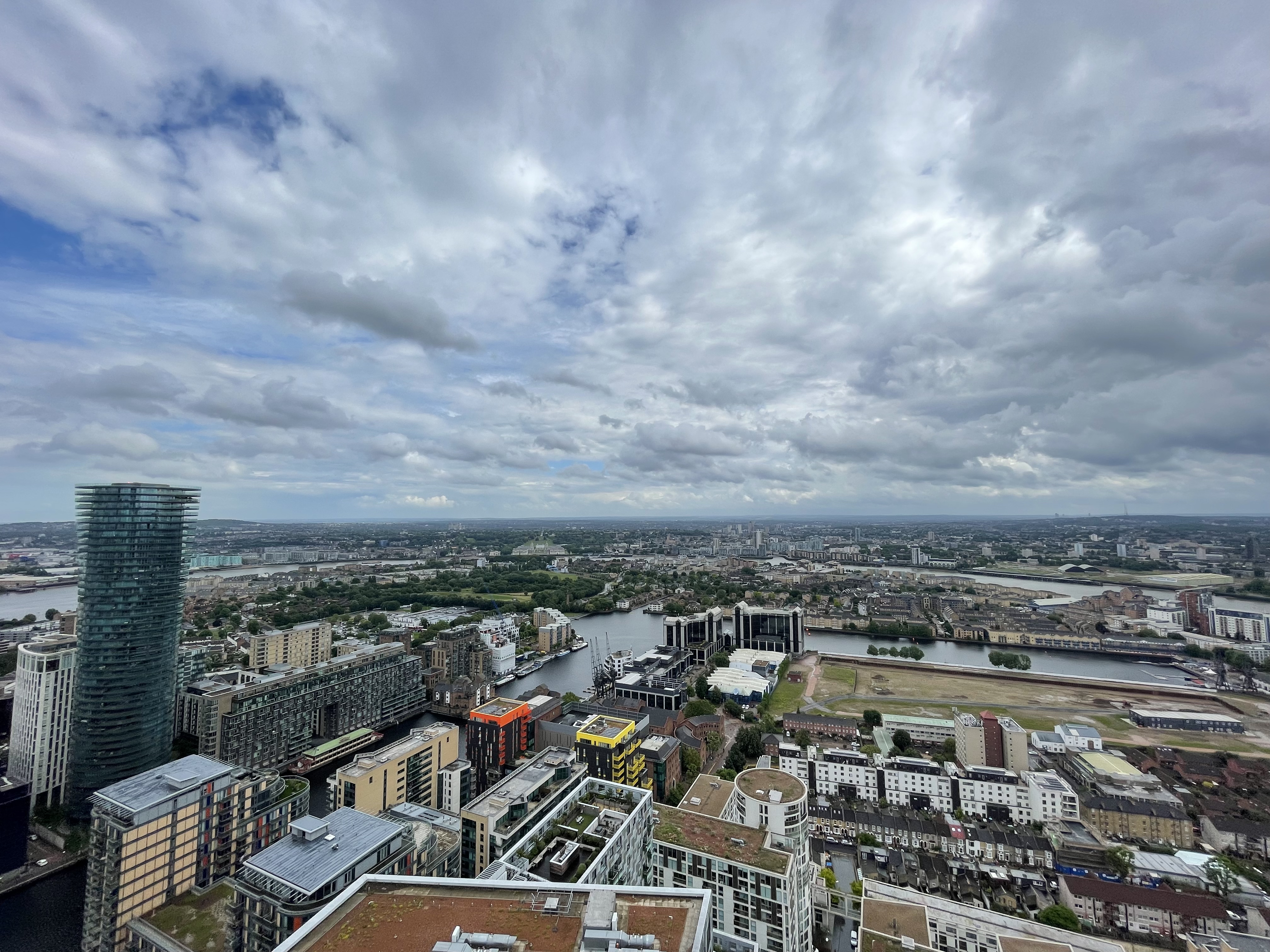 藍莎集團 - 英國樓盤、英國物業代理 | 英國買樓置業一站式服務