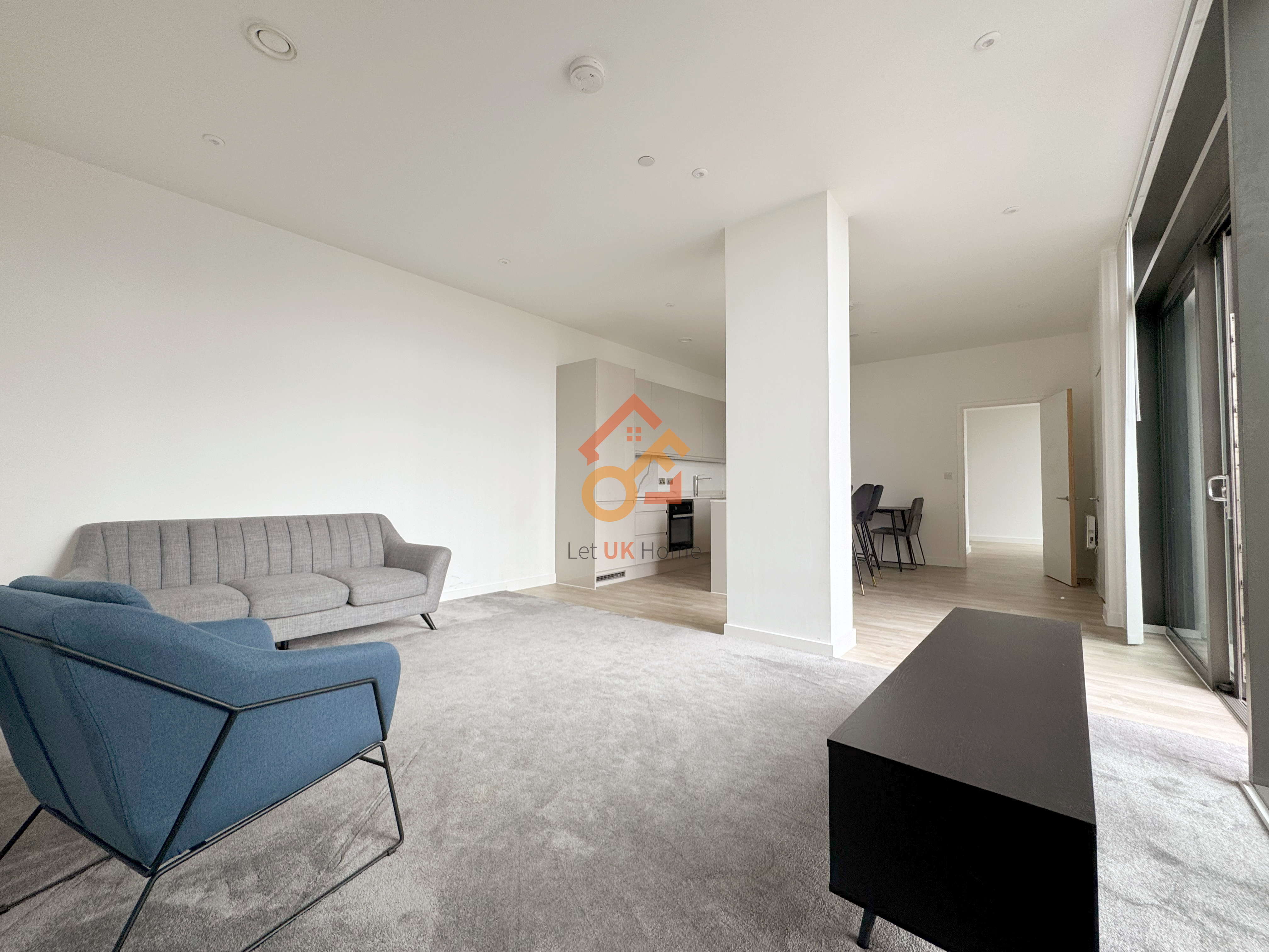 藍莎集團 - 英國樓盤、英國物業代理 | 英國買樓置業一站式服務