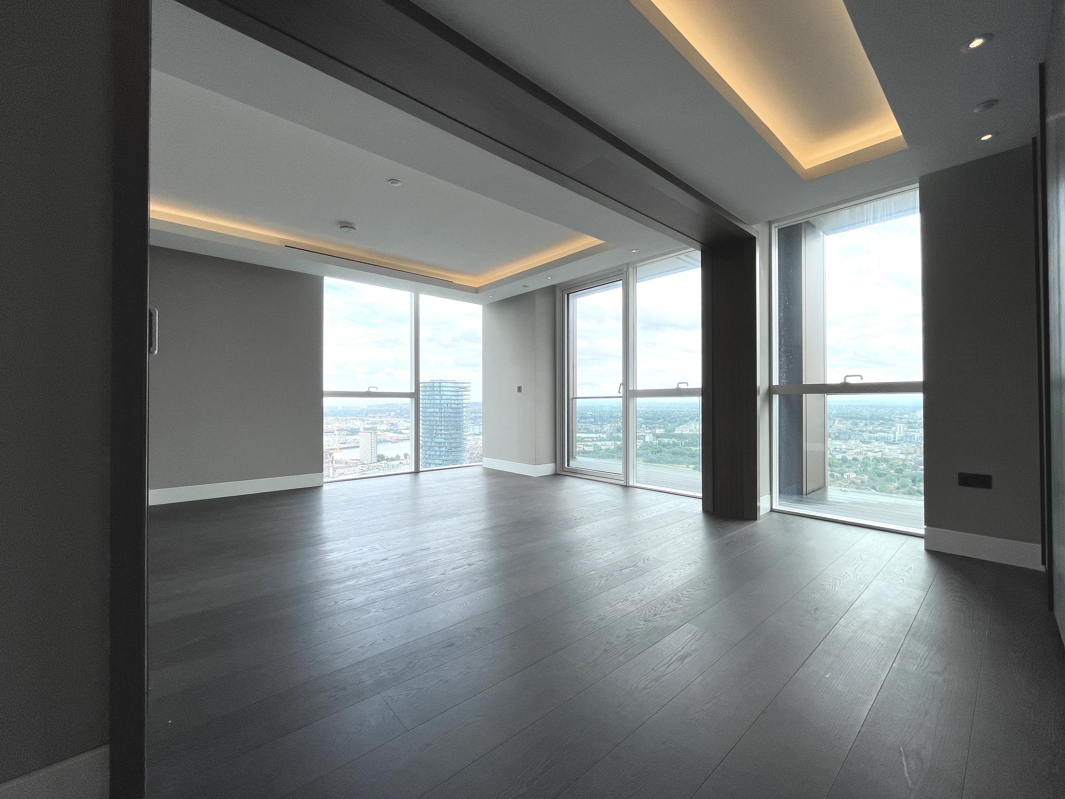 藍莎集團 - 英國樓盤、英國物業代理 | 英國買樓置業一站式服務