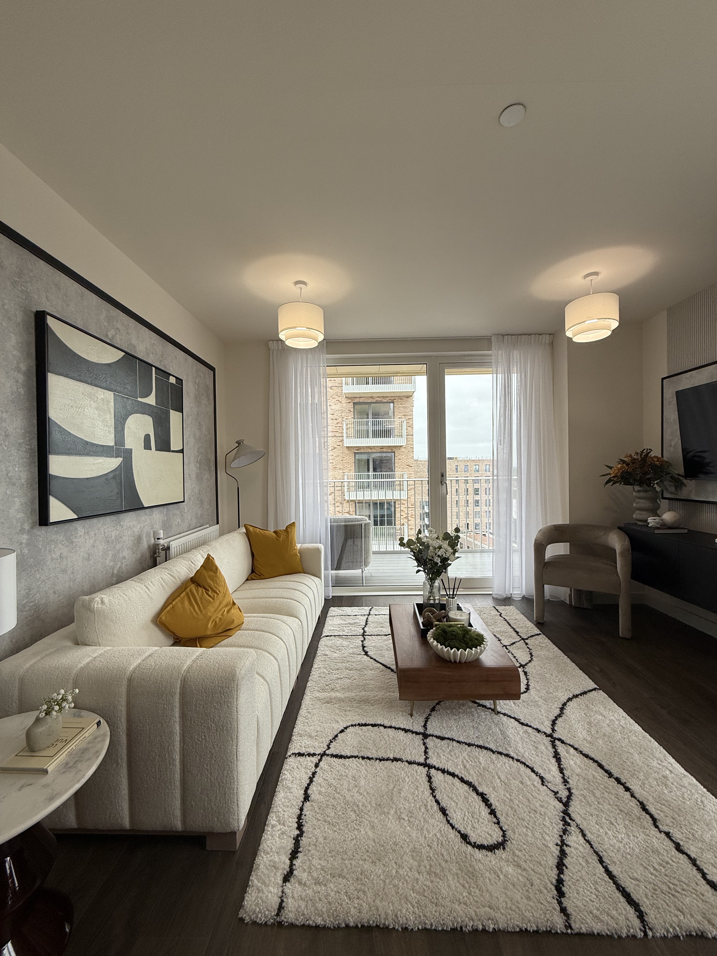 藍莎集團 - 英國樓盤、英國物業代理 | 英國買樓置業一站式服務