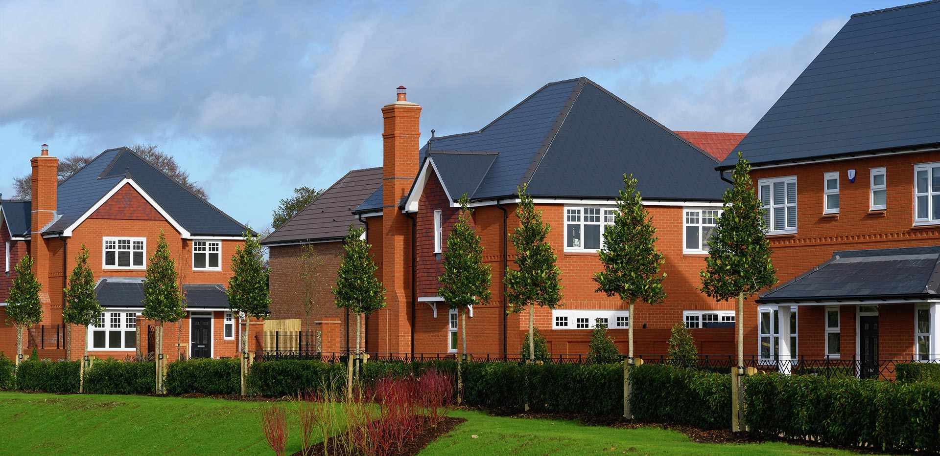 藍莎集團 - 英國樓盤、英國物業代理 | 英國買樓置業一站式服務