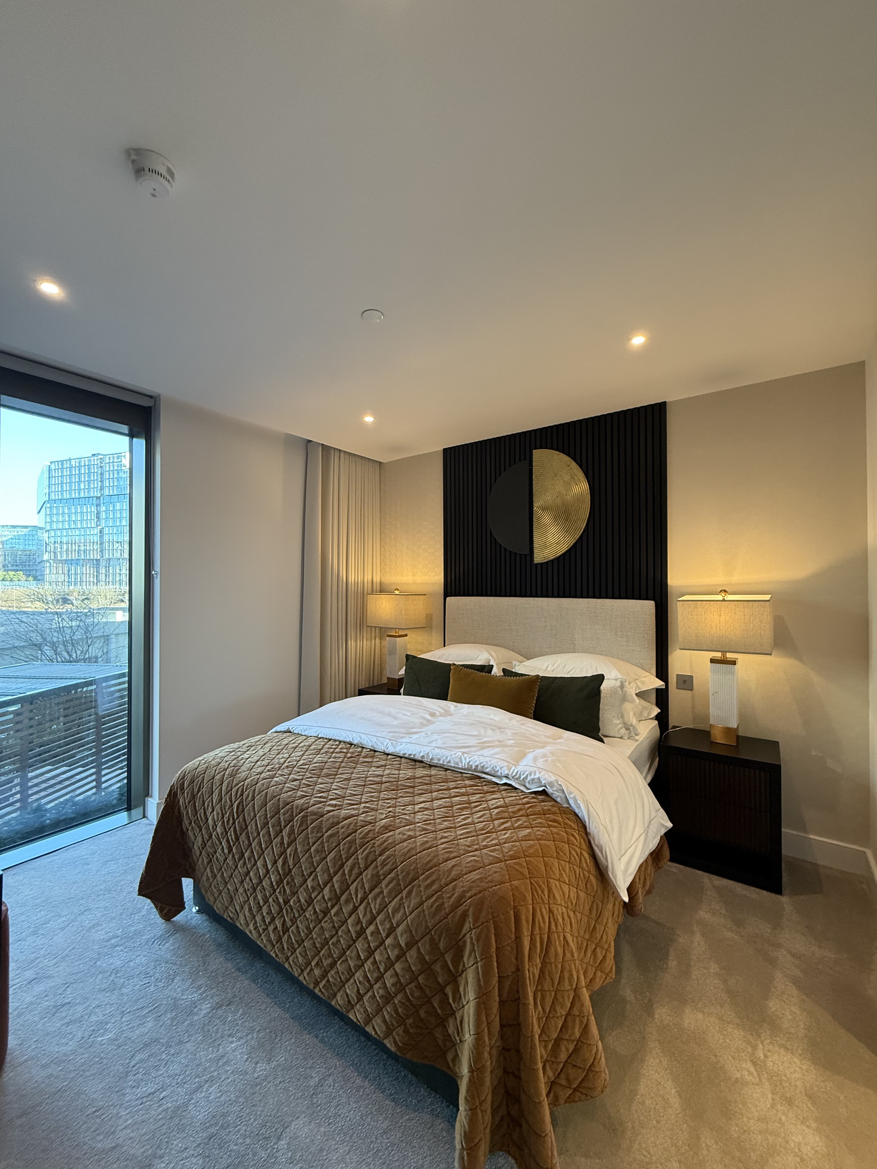 藍莎集團 | 英國置產一站式服務