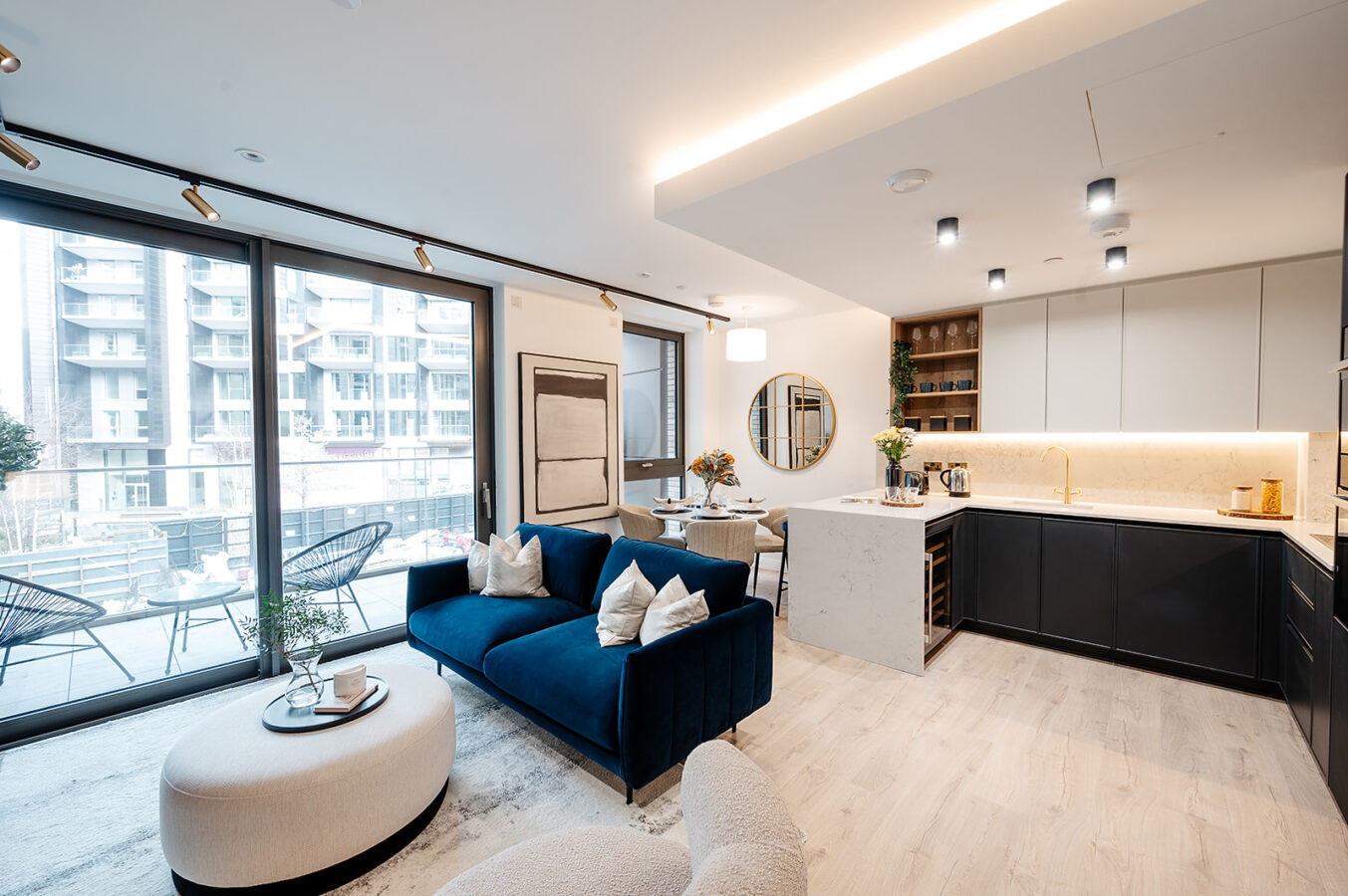 藍莎集團 - 英國樓盤、英國物業代理 | 英國買樓置業一站式服務