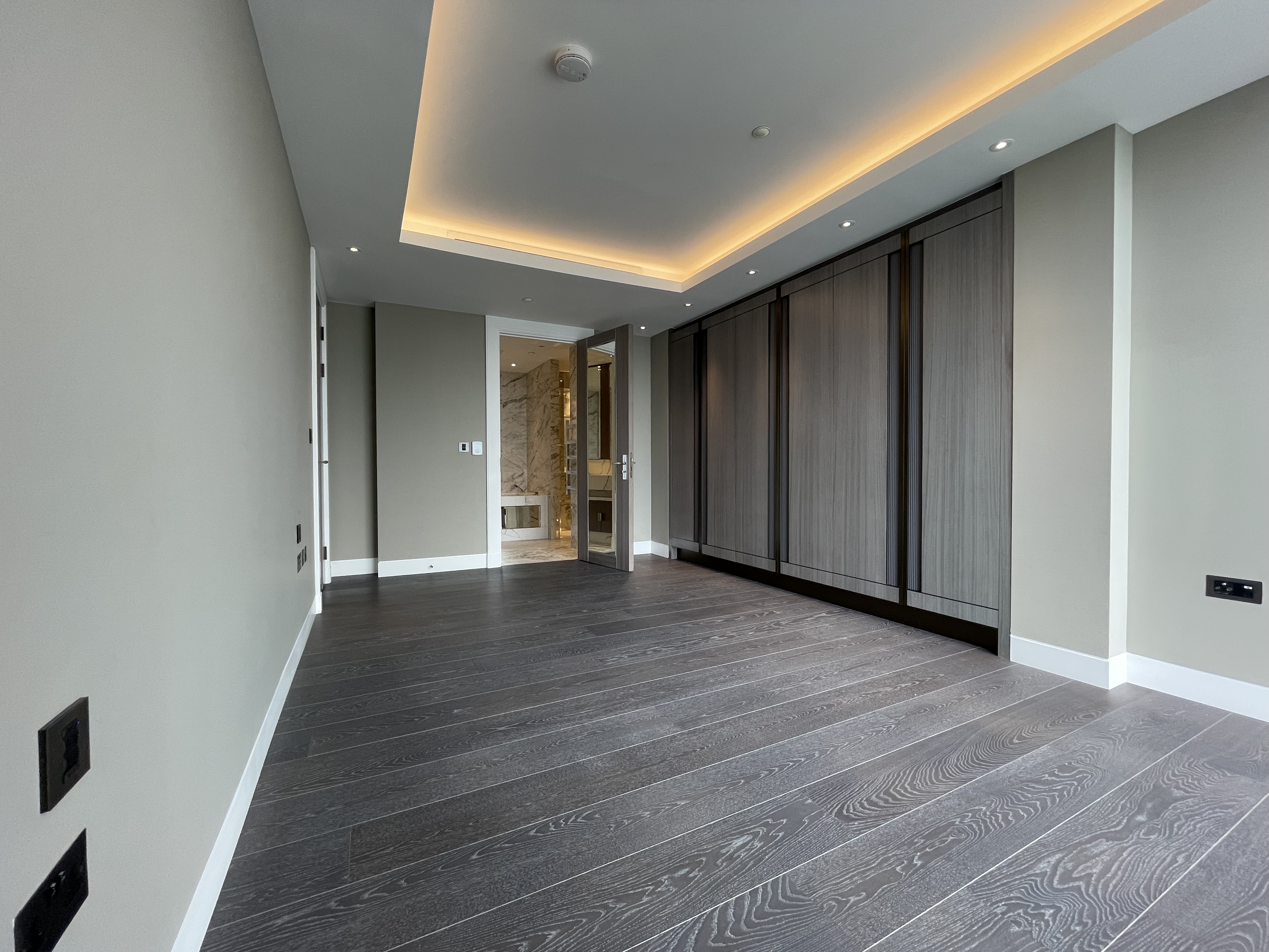 藍莎集團 - 英國樓盤、英國物業代理 | 英國買樓置業一站式服務