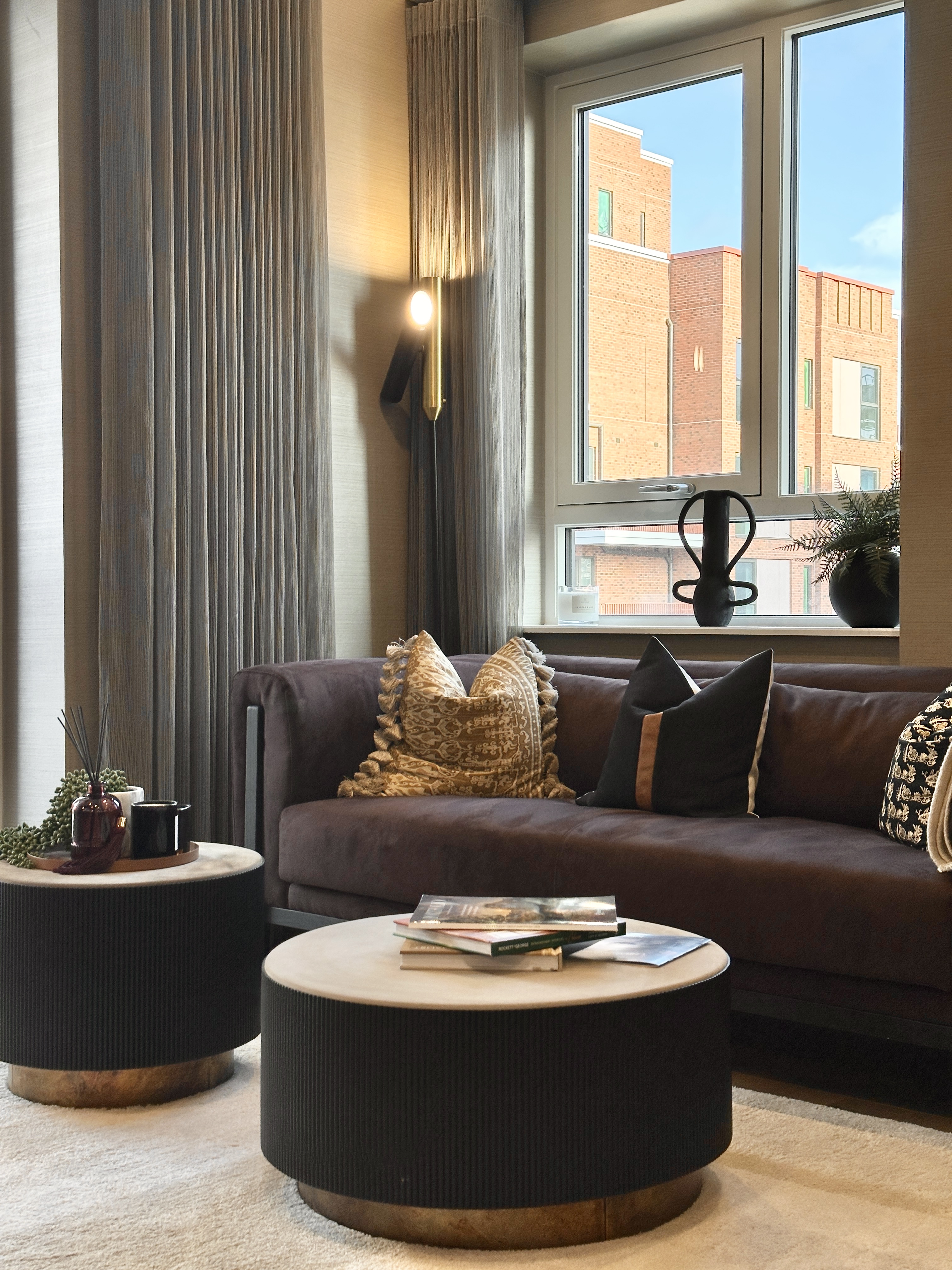 伦敦·兰博花园广场 Lombard Square 找房实拍