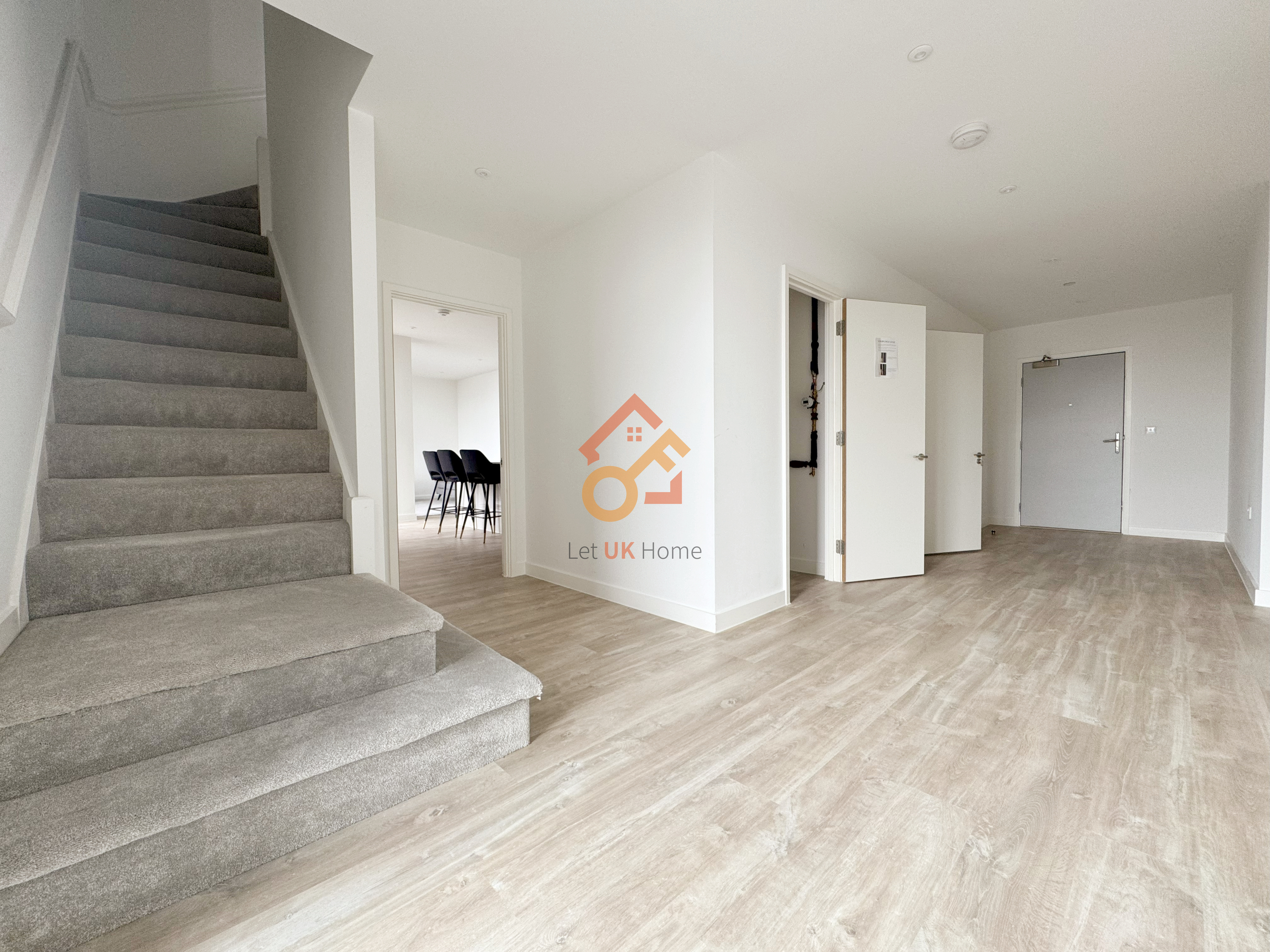 藍莎集團 - 英國樓盤、英國物業代理 | 英國買樓置業一站式服務