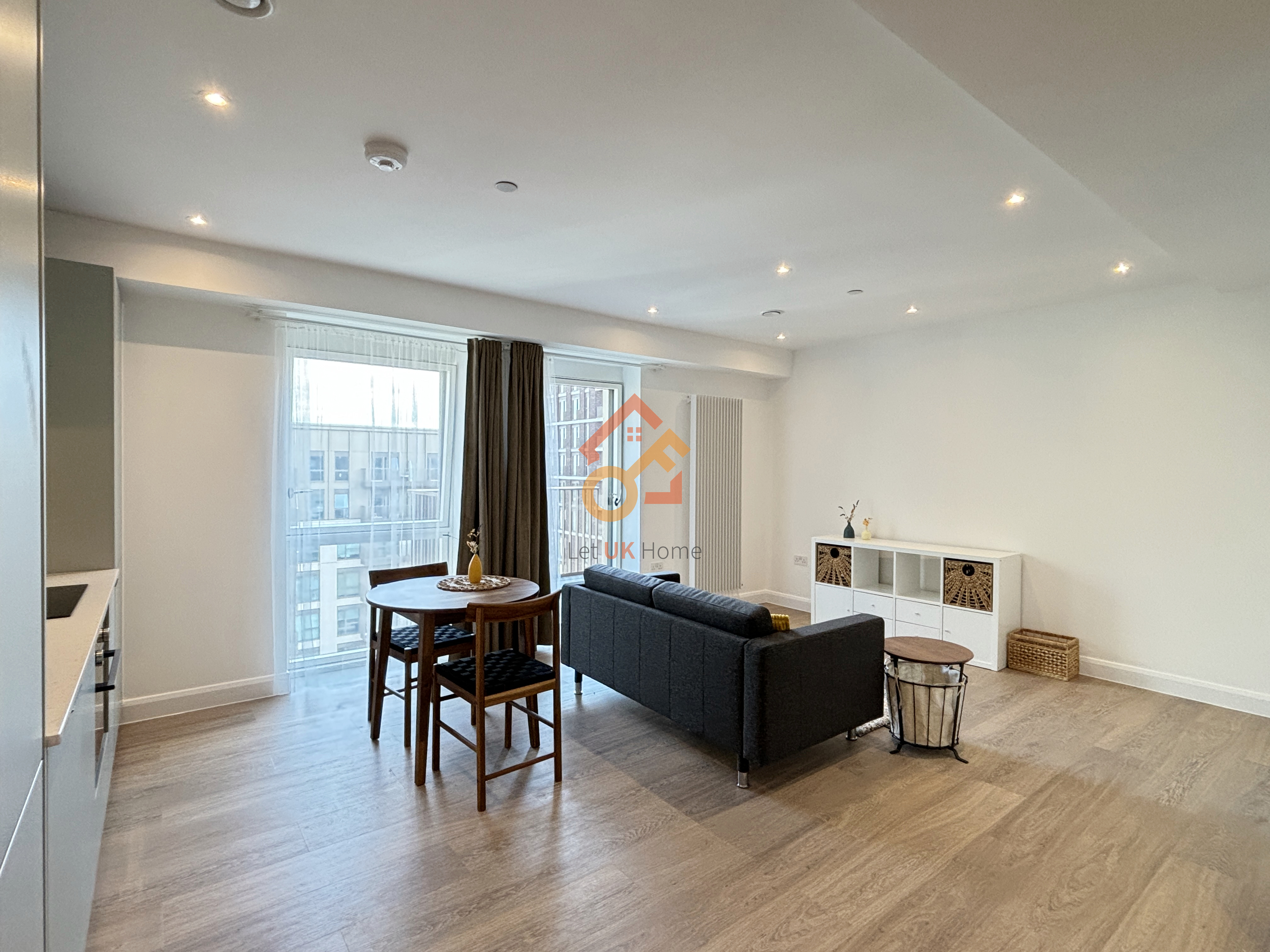 藍莎集團 | 英國置產一站式服務