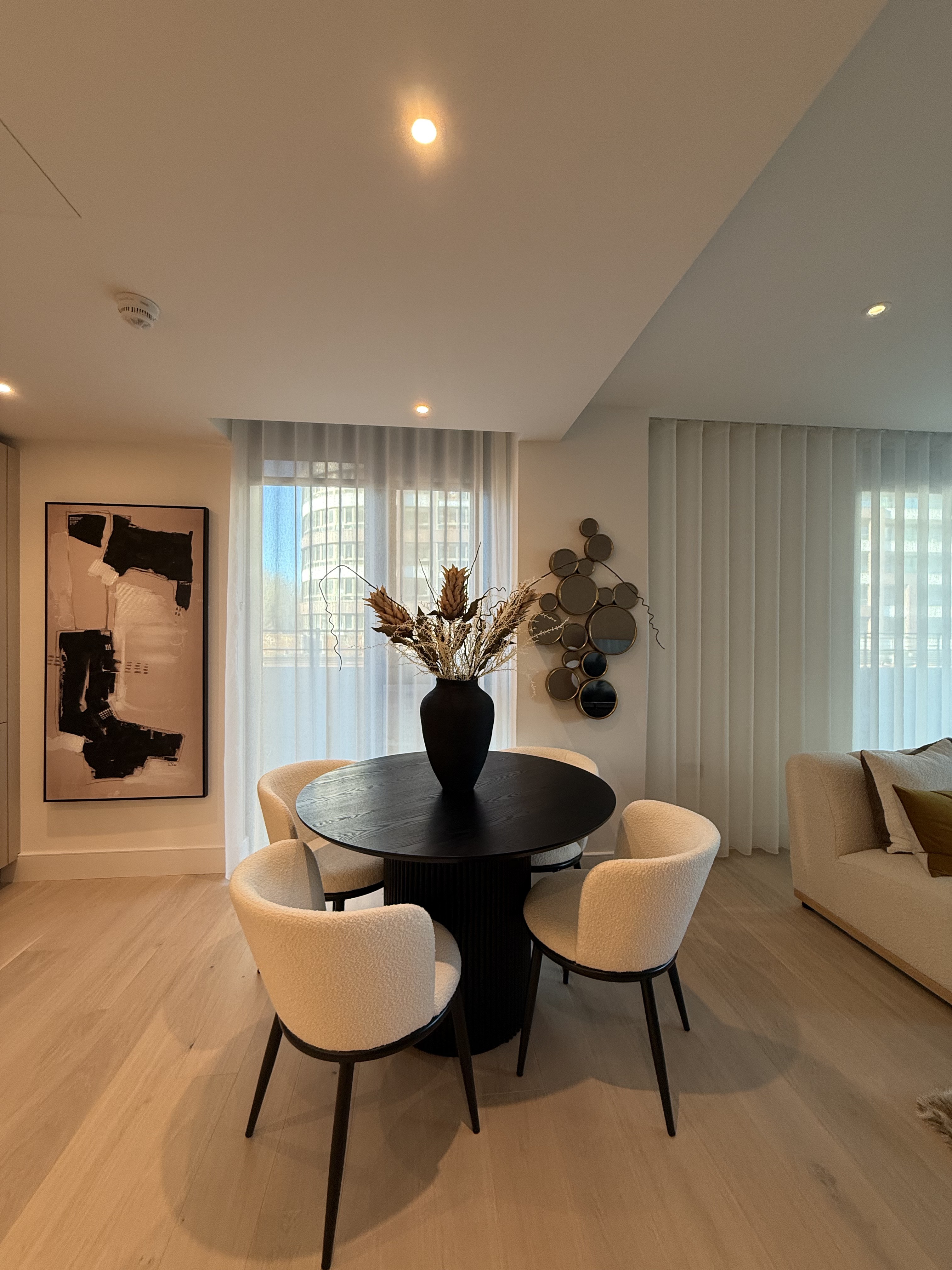 藍莎集團 | 英國置產一站式服務