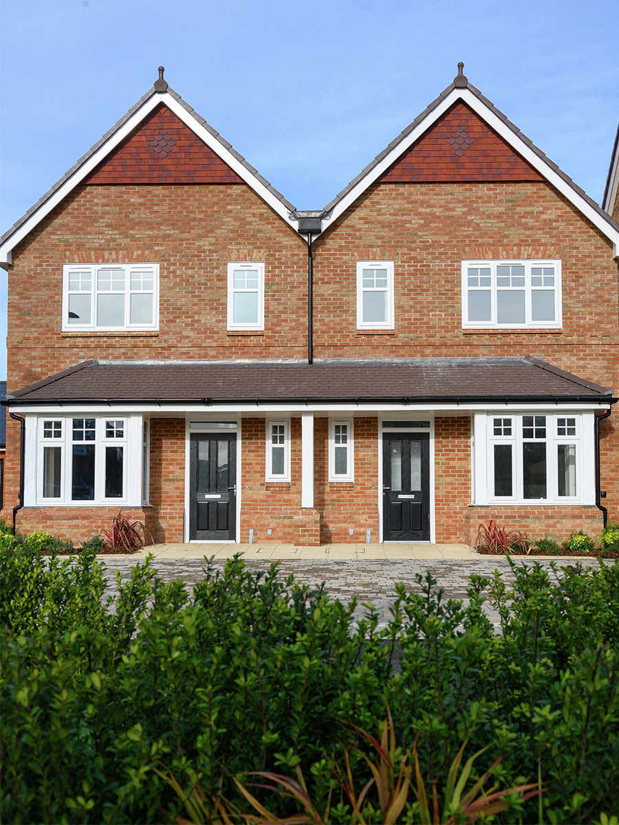 藍莎集團 - 英國樓盤、英國物業代理 | 英國買樓置業一站式服務