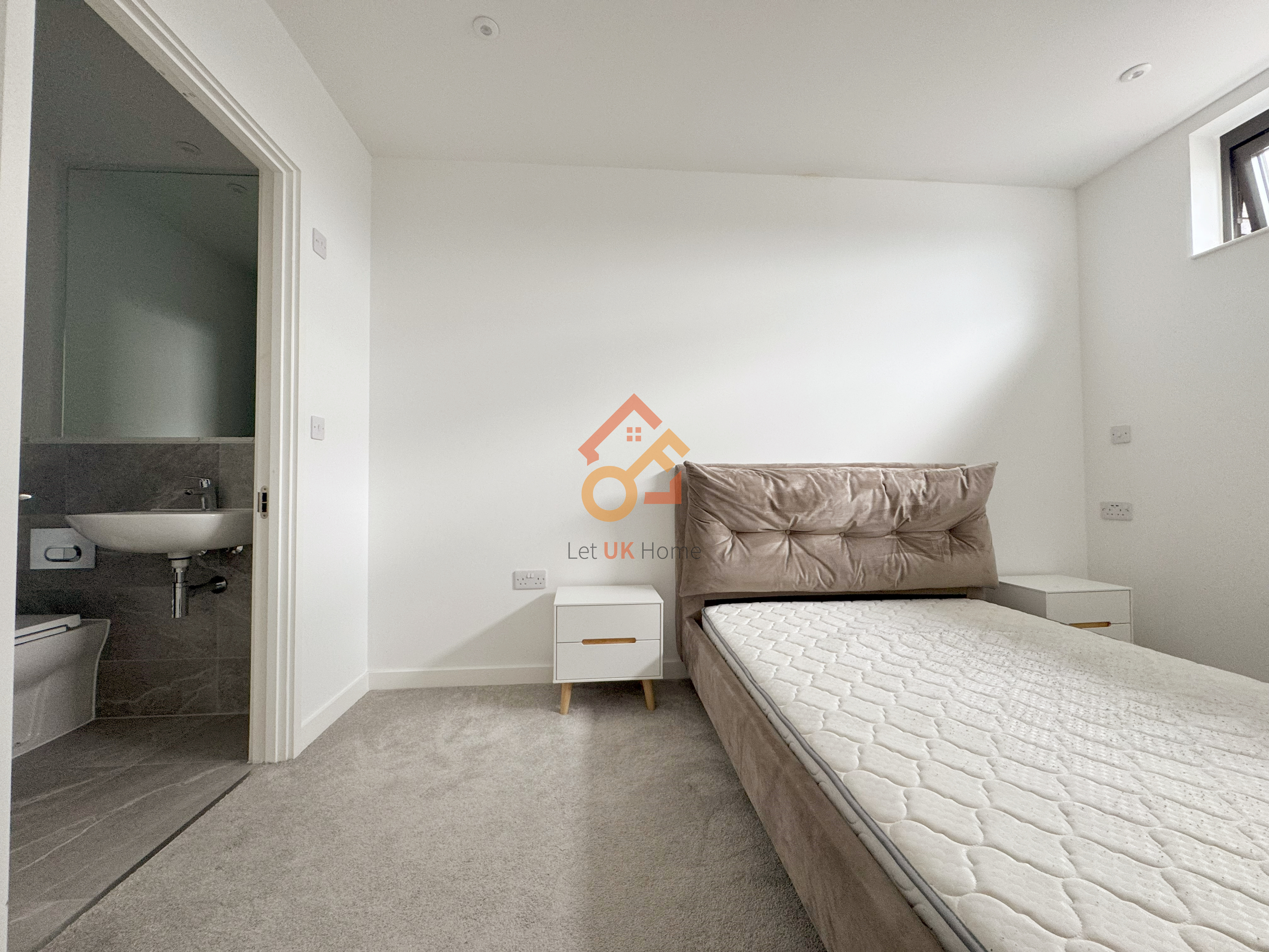 藍莎集團 - 英國樓盤、英國物業代理 | 英國買樓置業一站式服務