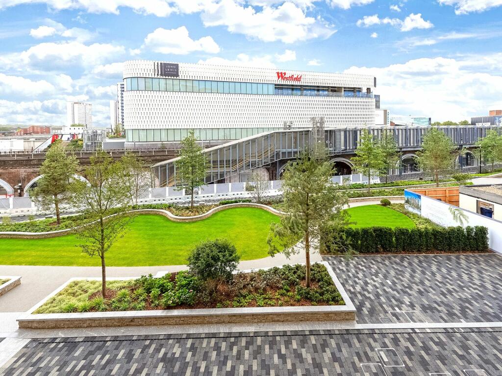 藍莎集團 - 英國樓盤、英國物業代理 | 英國買樓置業一站式服務