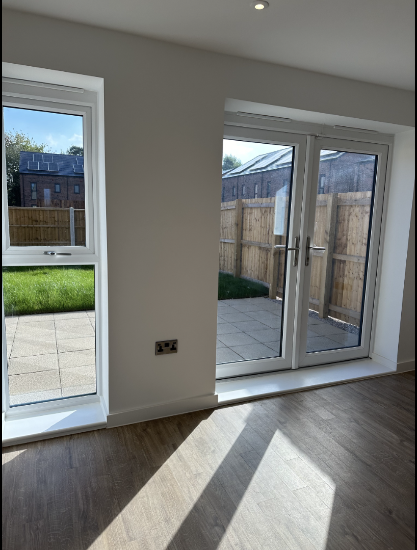 藍莎集團 - 英國樓盤、英國物業代理 | 英國買樓置業一站式服務