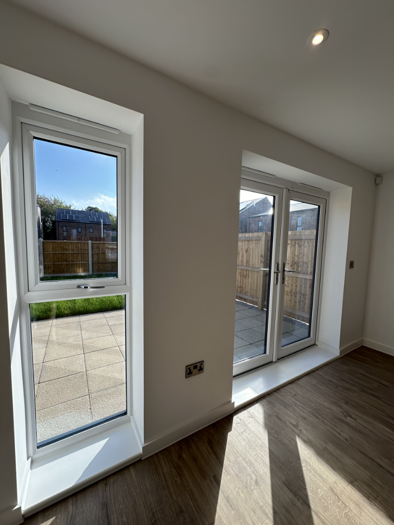 藍莎集團 - 英國樓盤、英國物業代理 | 英國買樓置業一站式服務