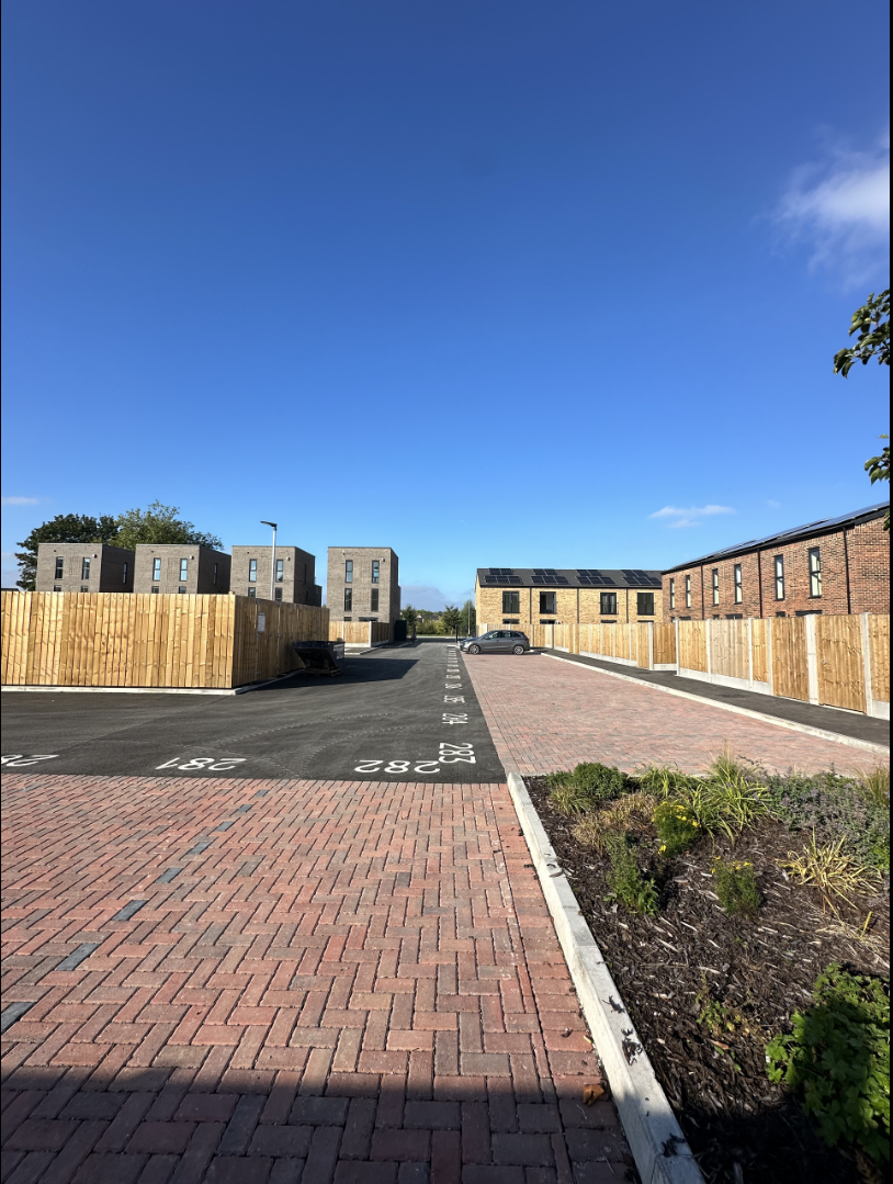 藍莎集團 - 英國樓盤、英國物業代理 | 英國買樓置業一站式服務