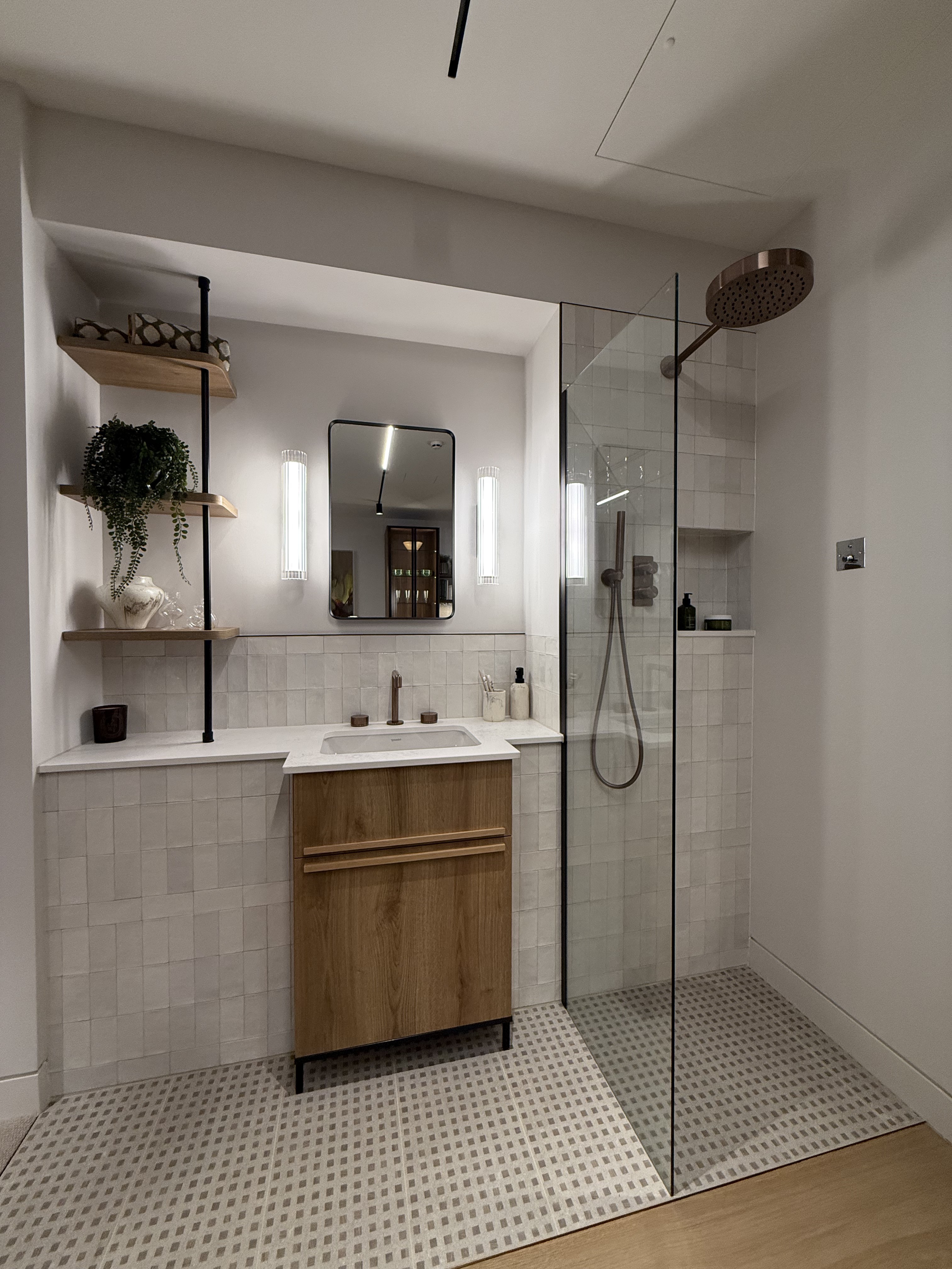 藍莎集團 - 英國樓盤、英國物業代理 | 英國買樓置業一站式服務