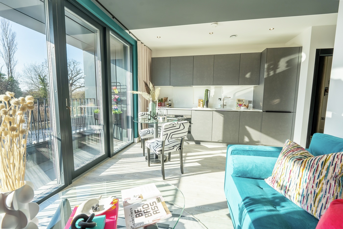 藍莎集團 | 英國置產一站式服務